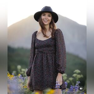 O.P.T West Paisley‎ Print Long Sleeve Squareneck Mini Dress Women's Size Medium